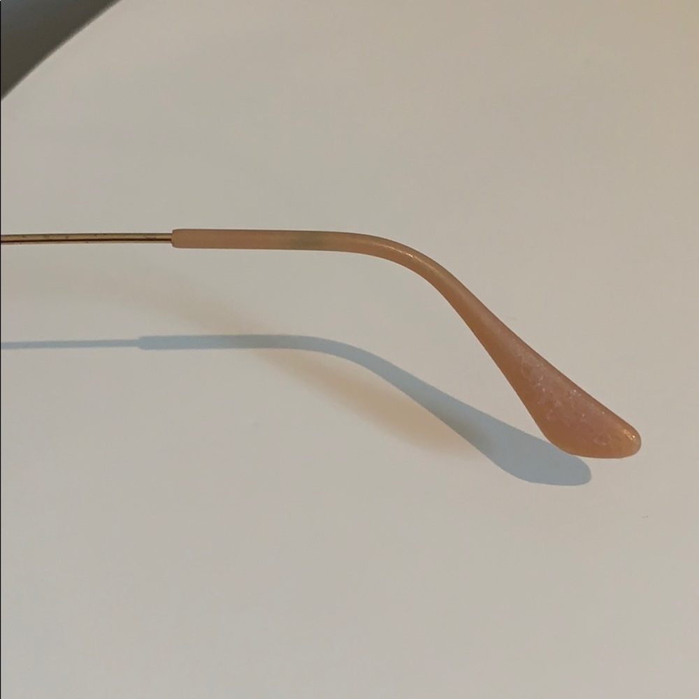 RayBan sunglasses. - Picture 5 of 7